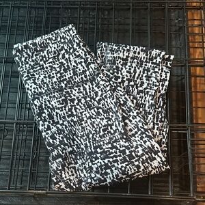 lululemon athletica Black and White Patterned Leggings
